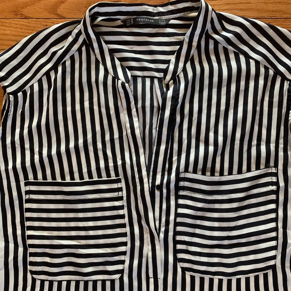 Zara Trafaluc Black and White Striped Sleeveless Shirt